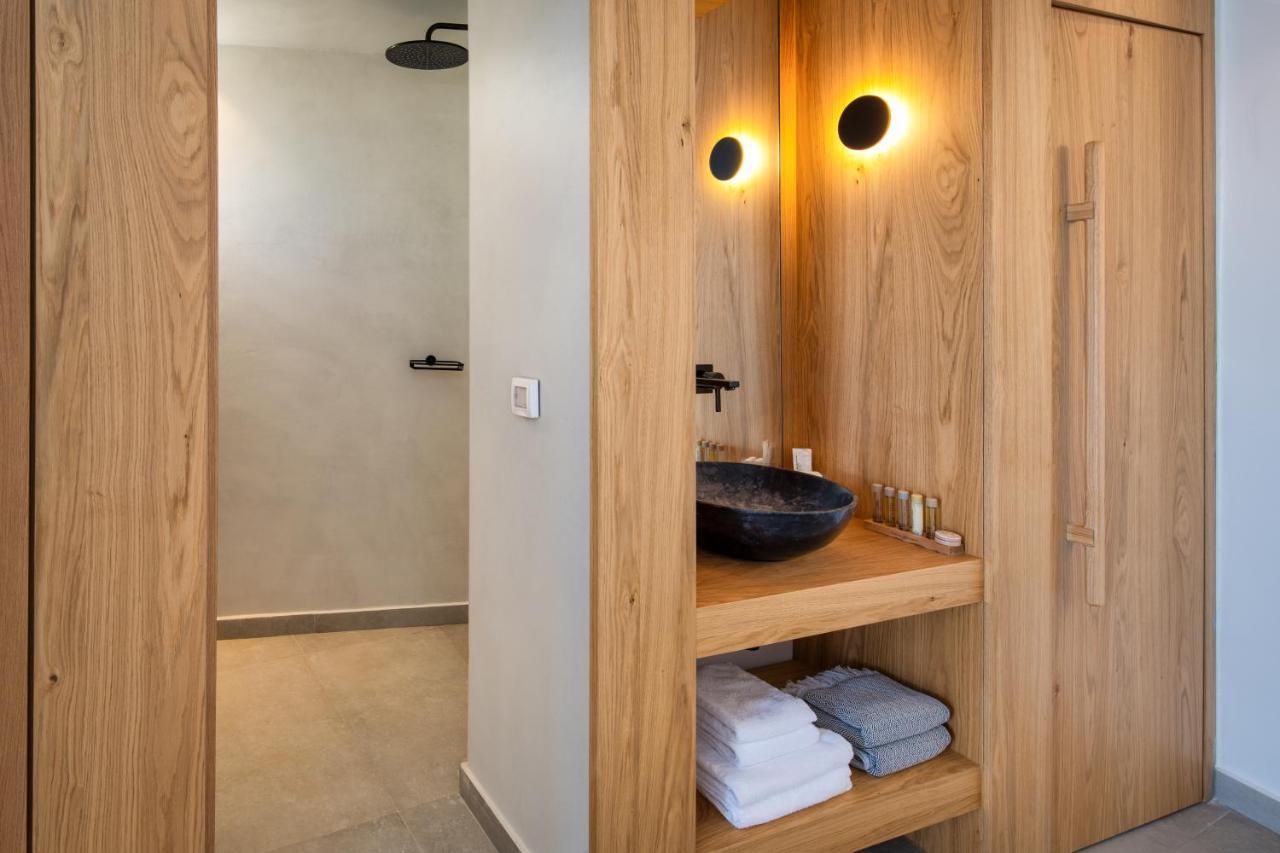 Callia Retreat Suites - Adults Only Fira  Exteriér fotografie