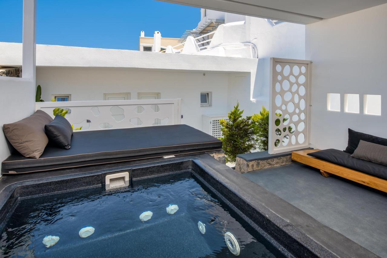 Callia Retreat Suites - Adults Only Fira  Exteriér fotografie