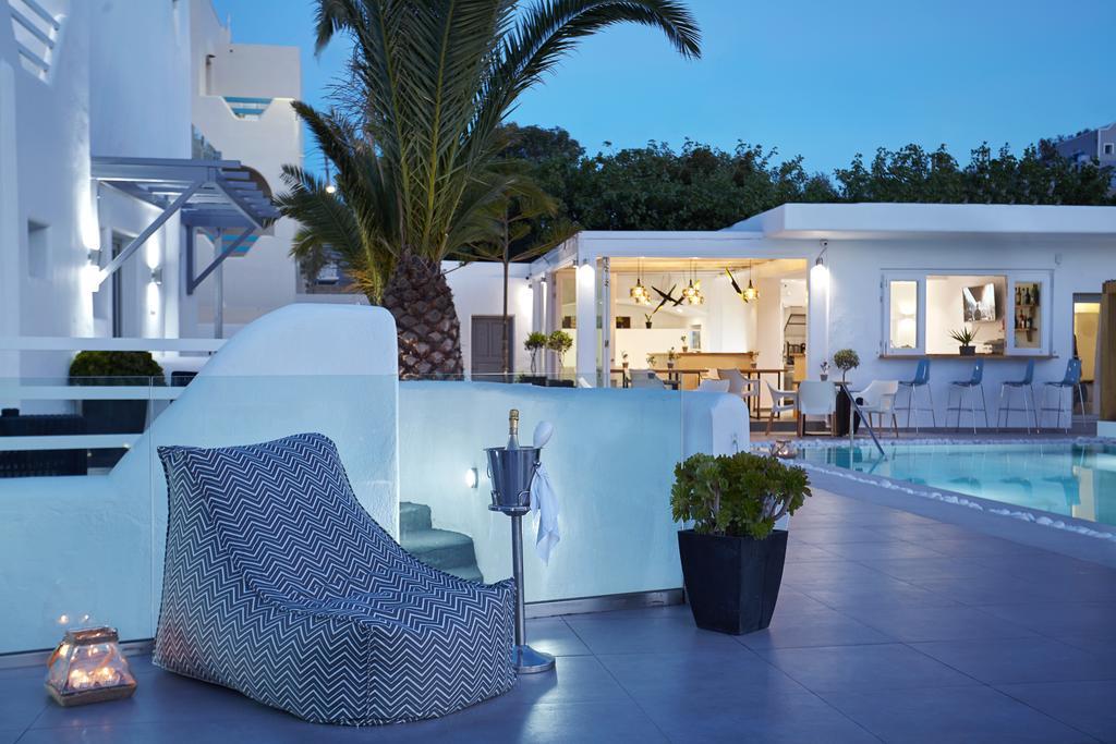 Callia Retreat Suites - Adults Only Fira  Exteriér fotografie