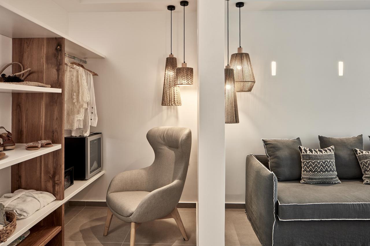 Callia Retreat Suites - Adults Only Fira  Exteriér fotografie