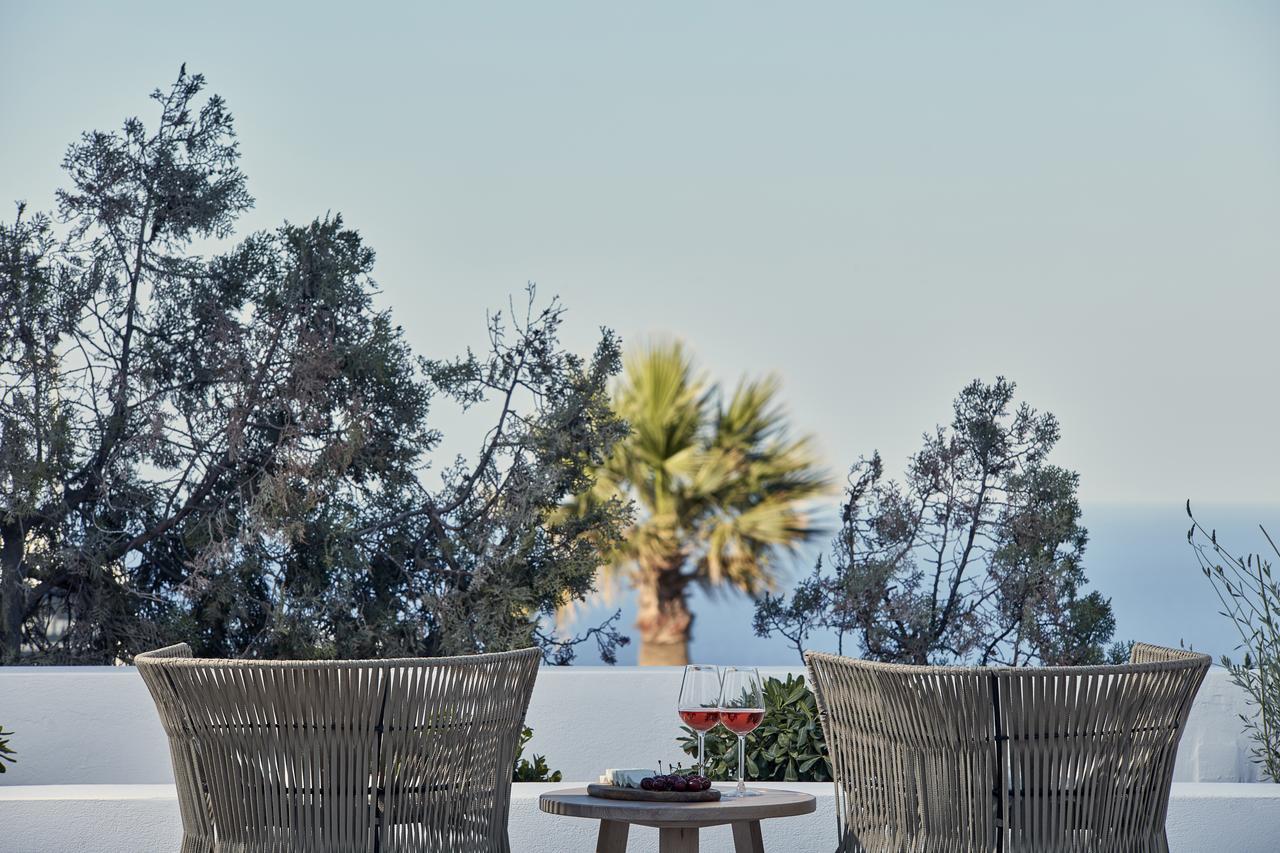 Callia Retreat Suites - Adults Only Fira  Exteriér fotografie