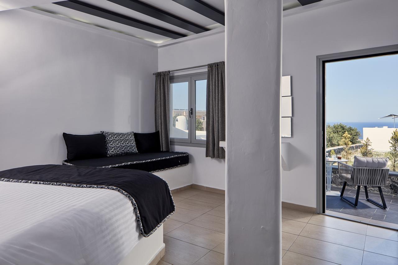 Callia Retreat Suites - Adults Only Fira  Exteriér fotografie